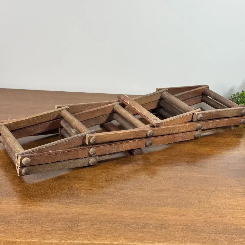 Vintage Wood Wine Rack 5 Bottle Expanding Folding Accordion Style Holder Wooden